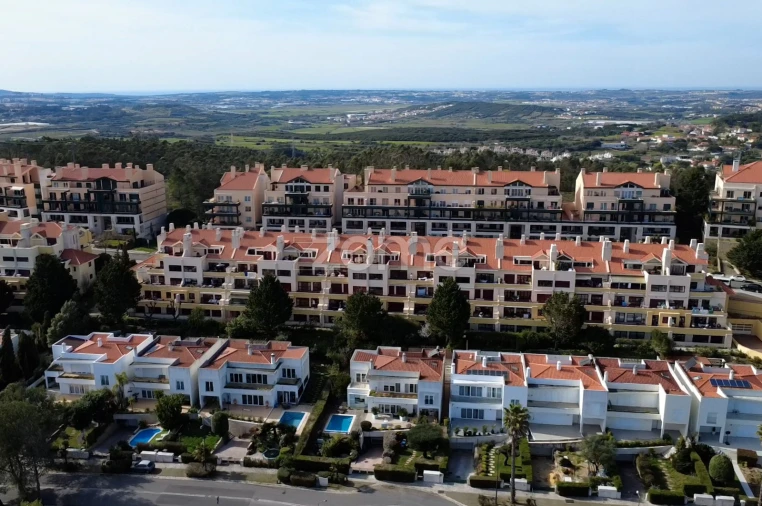 Apartamento T2 para Venda em Queluz e Belas Foto 35