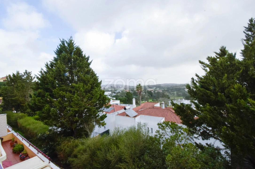 Apartamento T2 para Arrendamento em Queluz e Belas Foto 13