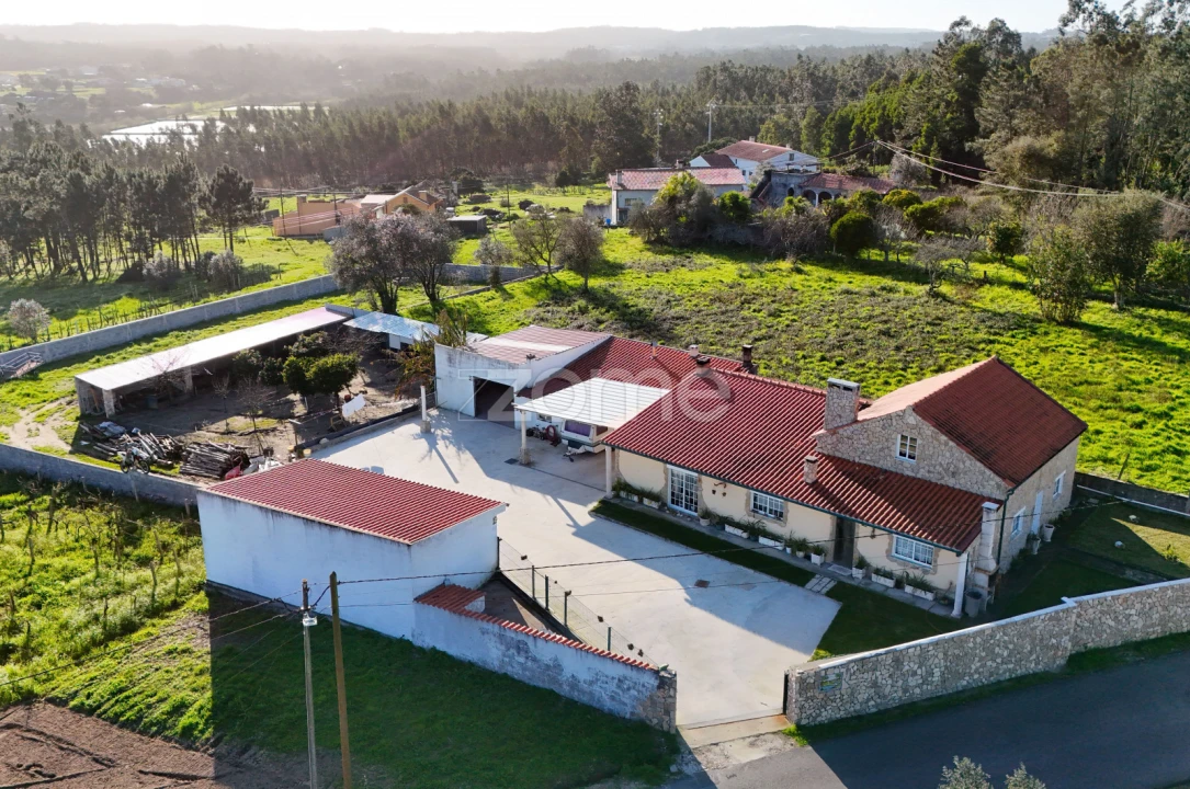 Moradia T4 para Venda em Alhadas Foto 7