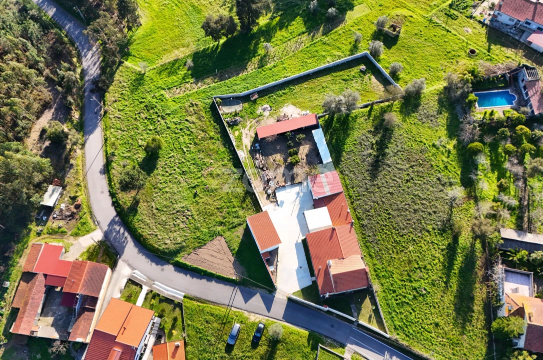 Moradia T4 para Venda em Alhadas Foto 8