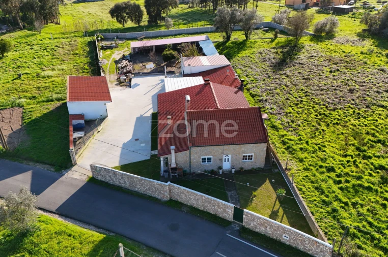 Moradia T4 para Venda em Alhadas Foto 12