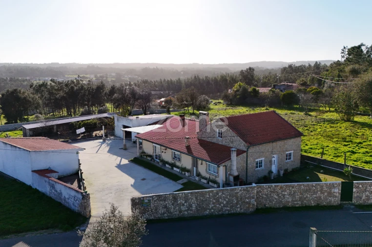 Moradia T4 para Venda em Alhadas Foto 14