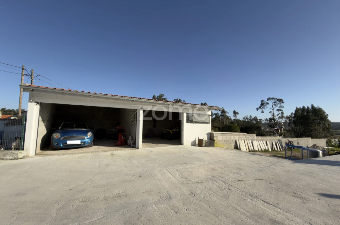 Moradia T4 para Venda em Alhadas Foto 20