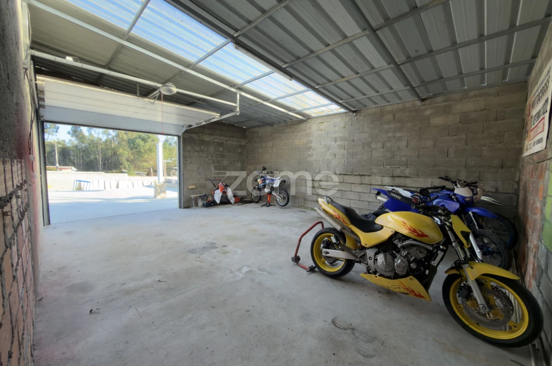 Moradia T4 para Venda em Alhadas Foto 25