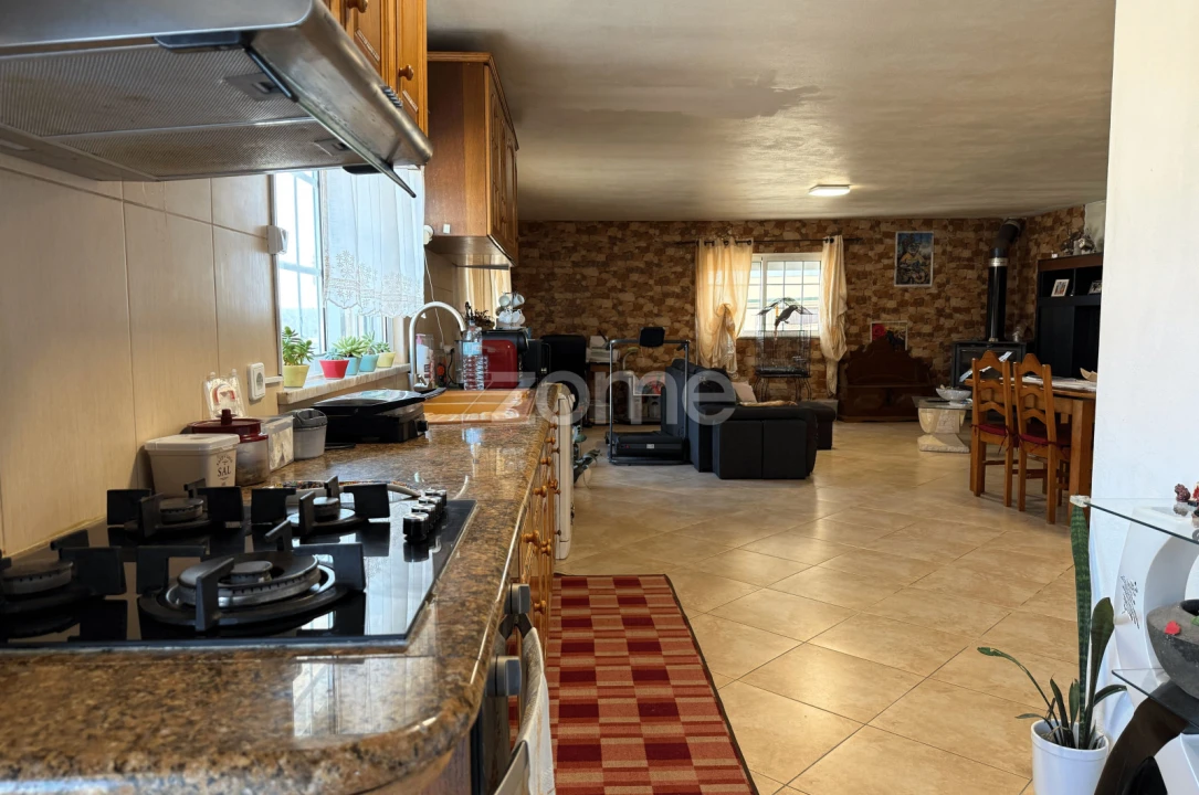 Moradia T4 para Venda em Alhadas Foto 1