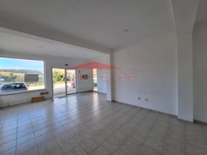 Loja para Venda em Armamar Foto 4