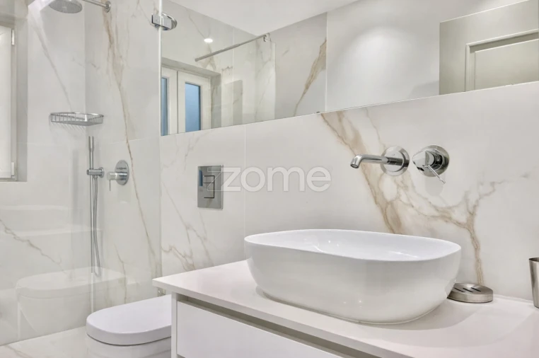 Apartamento T1 para Arrendamento em Campo de Ourique Foto 12