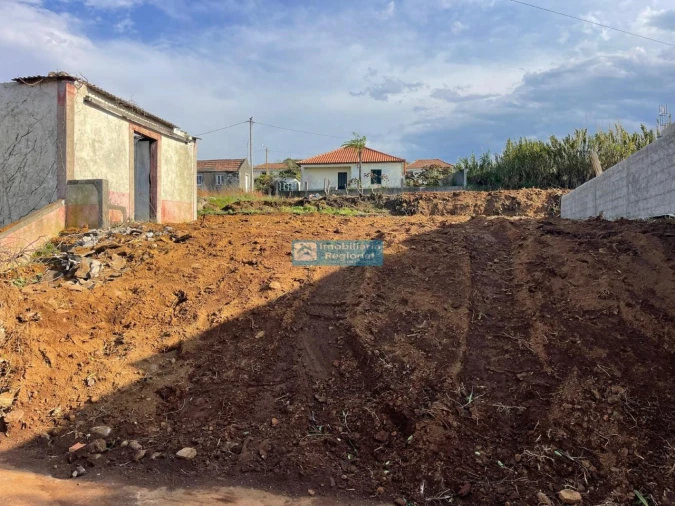 Moradia T2 para Venda em Ponta do Pargo Foto 4