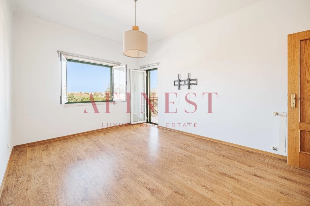 Apartamento T1 para Arrendamento em Santa Maria e São Miguel, São Martinho, São Pedro Penaferrim Foto 25