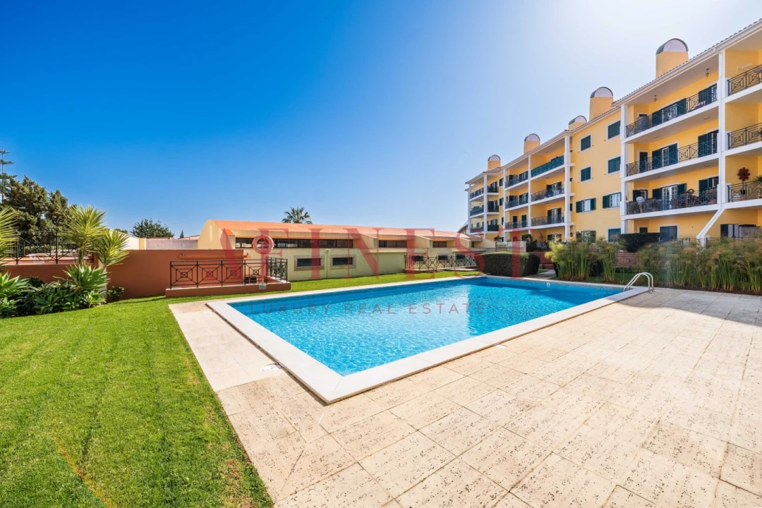 Apartamento T1 para Arrendamento em Santa Maria e São Miguel, São Martinho, São Pedro Penaferrim Foto 33