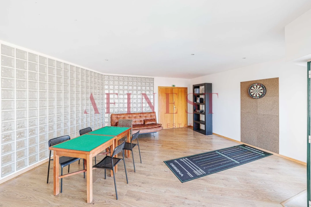 Apartamento T1 para Arrendamento em Santa Maria e São Miguel, São Martinho, São Pedro Penaferrim Foto 39