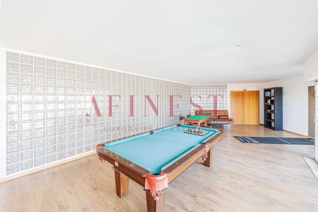 Apartamento T1 para Arrendamento em Santa Maria e São Miguel, São Martinho, São Pedro Penaferrim Foto 40