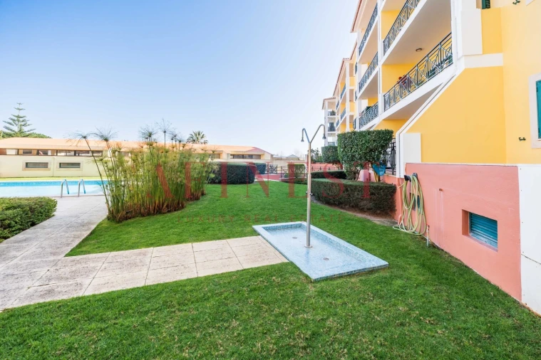 Apartamento T1 para Arrendamento em Santa Maria e São Miguel, São Martinho, São Pedro Penaferrim Foto 32