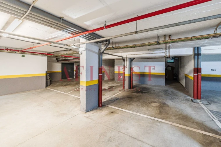 Apartamento T1 para Arrendamento em Santa Maria e São Miguel, São Martinho, São Pedro Penaferrim Foto 35