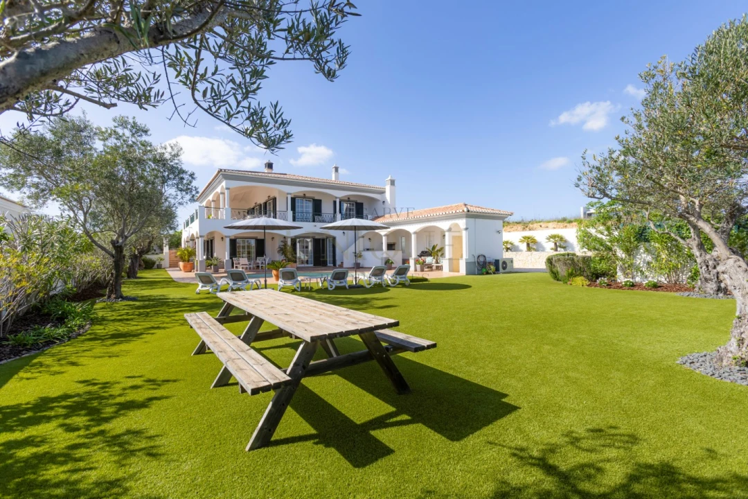 Moradia T4 para Venda em Lagos (São Sebastião e Santa Maria) Foto 36