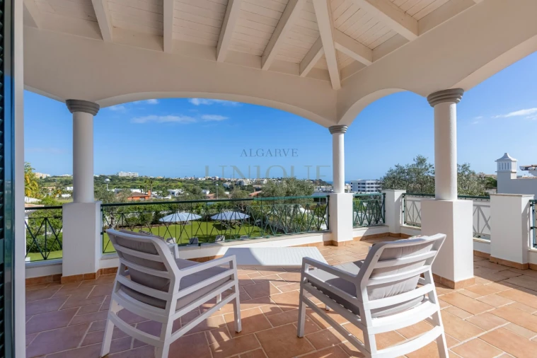 Moradia T4 para Venda em Lagos (São Sebastião e Santa Maria) Foto 11