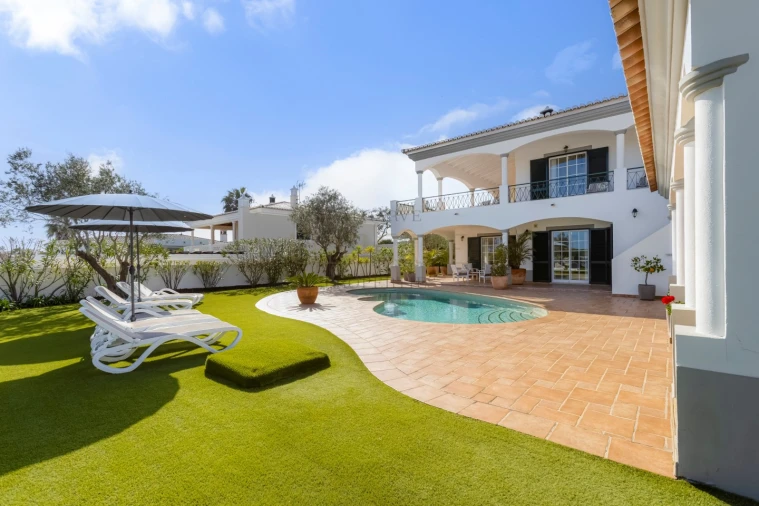 Moradia T4 para Venda em Lagos (São Sebastião e Santa Maria) Foto 18