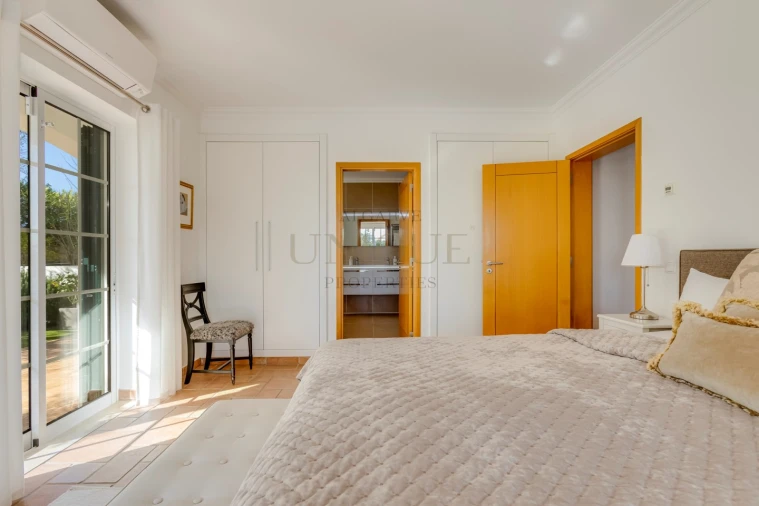 Moradia T4 para Venda em Lagos (São Sebastião e Santa Maria) Foto 25