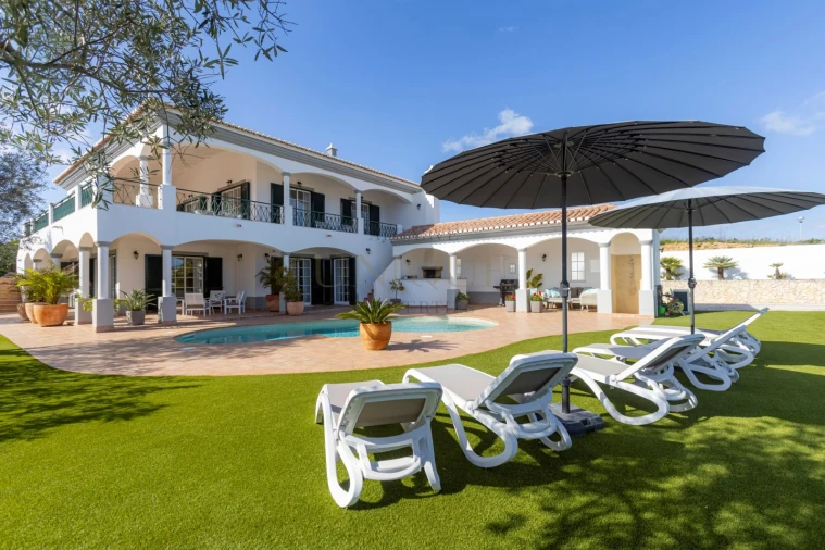 Moradia T4 para Venda em Lagos (São Sebastião e Santa Maria) Foto 37