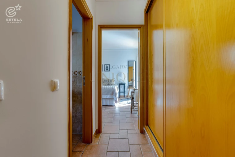 Moradia T4 para Venda em Lagos (São Sebastião e Santa Maria) Foto 24