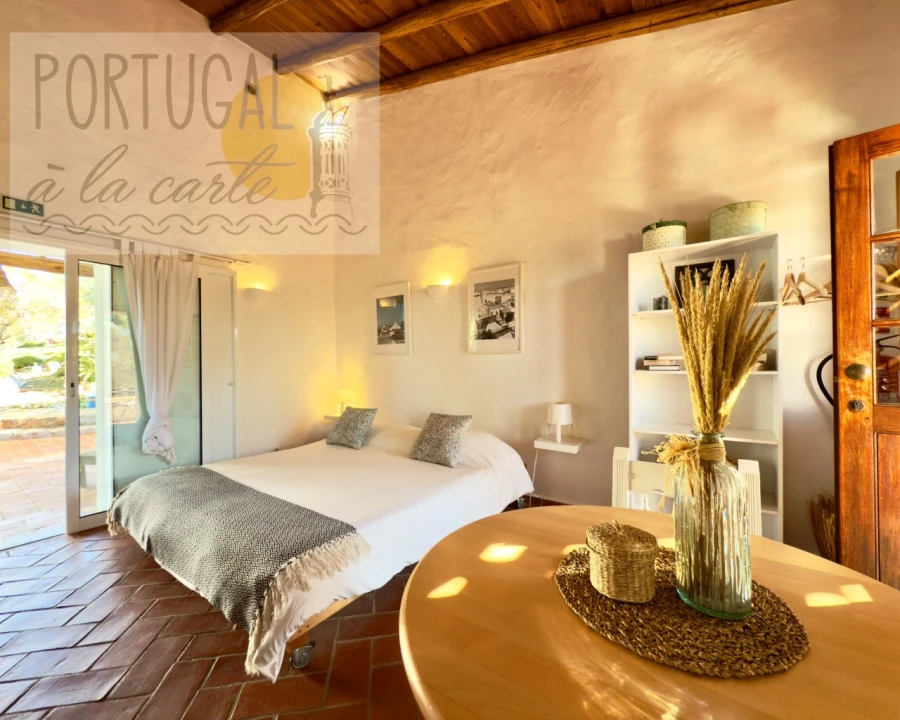 Moradia T5 para Venda em Quelfes Foto 25