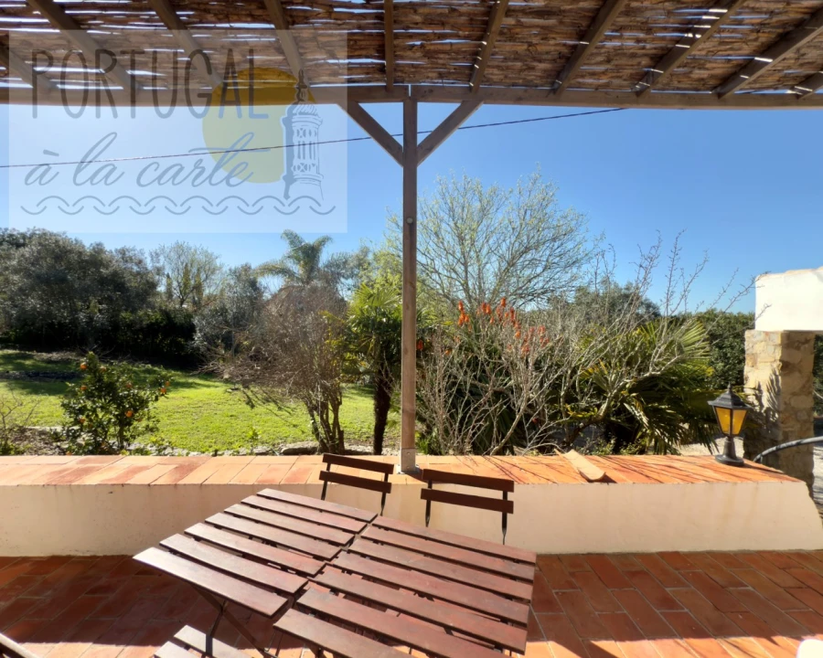 Moradia T5 para Venda em Quelfes Foto 29