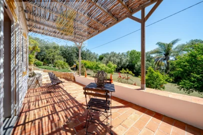Moradia T5 para Venda em Quelfes