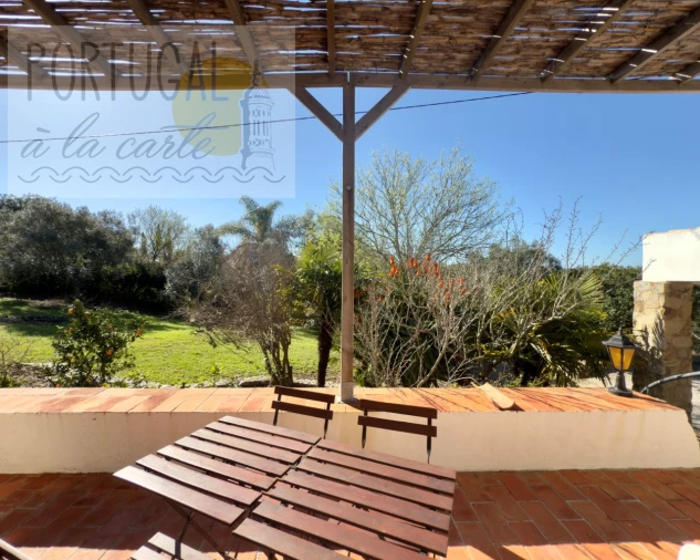 Moradia T5 para Venda em Quelfes Foto 29