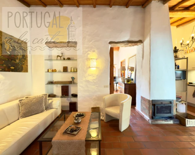 Moradia T5 para Venda em Quelfes Foto 10