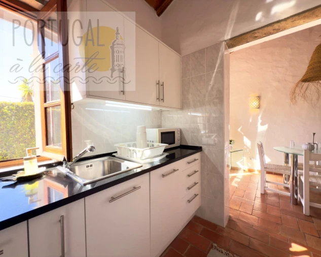 Moradia T5 para Venda em Quelfes Foto 38