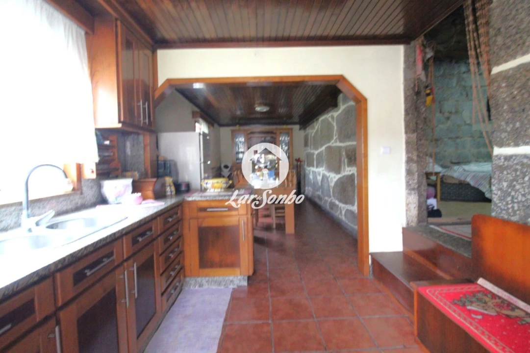 Moradia T3 para Venda em Carreira e Fonte Coberta Foto 26