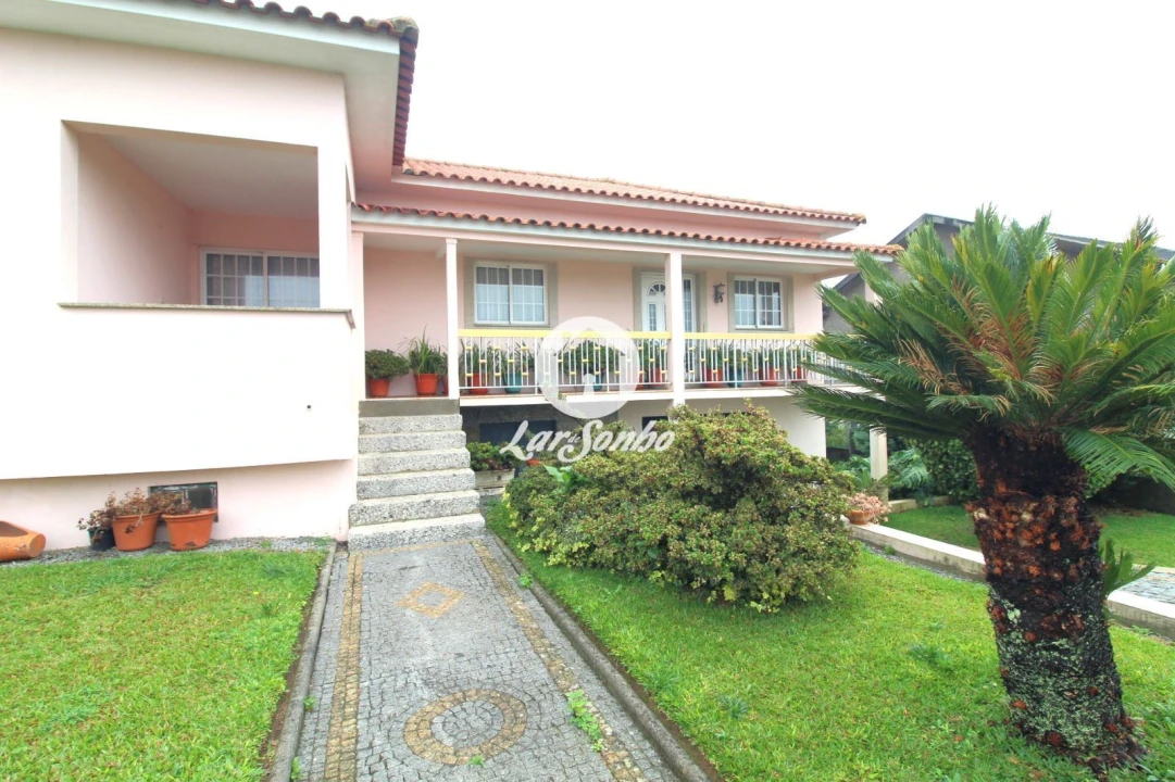 Moradia T3 para Venda em Carreira e Fonte Coberta Foto 2