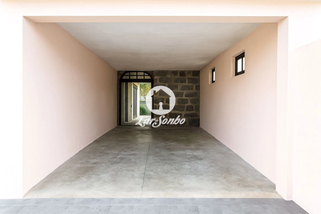 Moradia T3 para Venda em Carreira e Fonte Coberta Foto 28