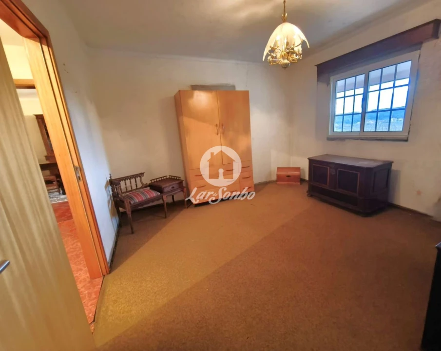 Moradia T3 para Venda em Carreira e Fonte Coberta Foto 18