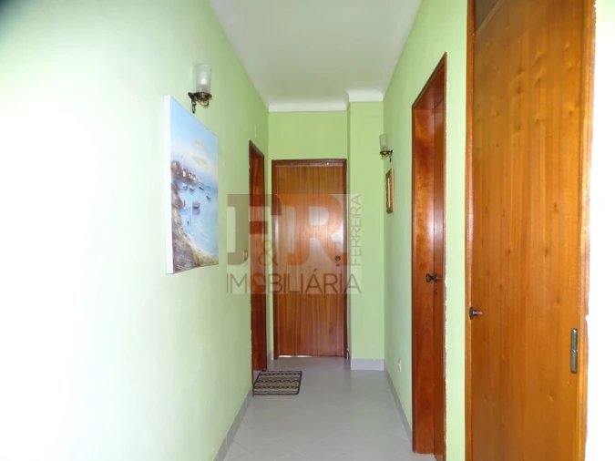 Moradia T4 para Venda em Fernao Ferro Foto 27