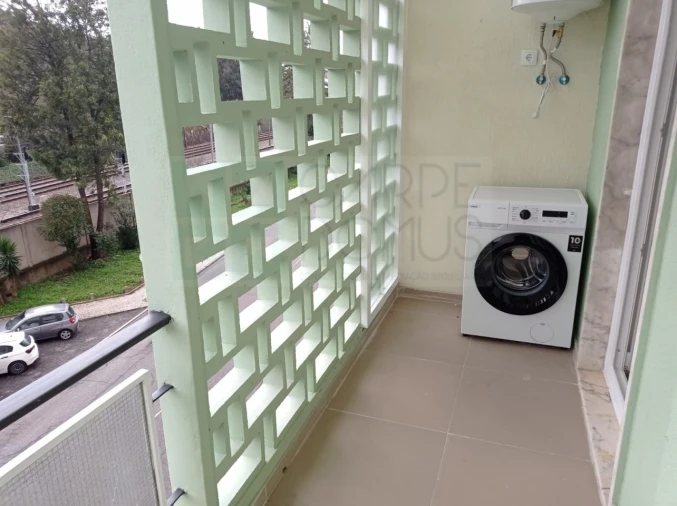 Apartamento T3 para Venda em Benfica Foto 6