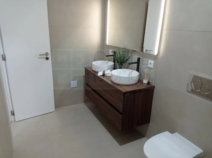 Apartamento T3 para Venda em Benfica Foto 13