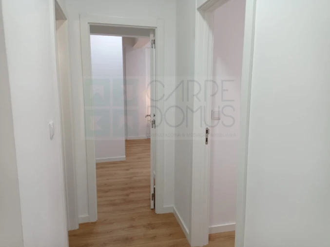 Apartamento T3 para Venda em Benfica Foto 11