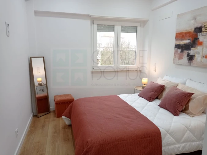 Apartamento T3 para Venda em Benfica Foto 23