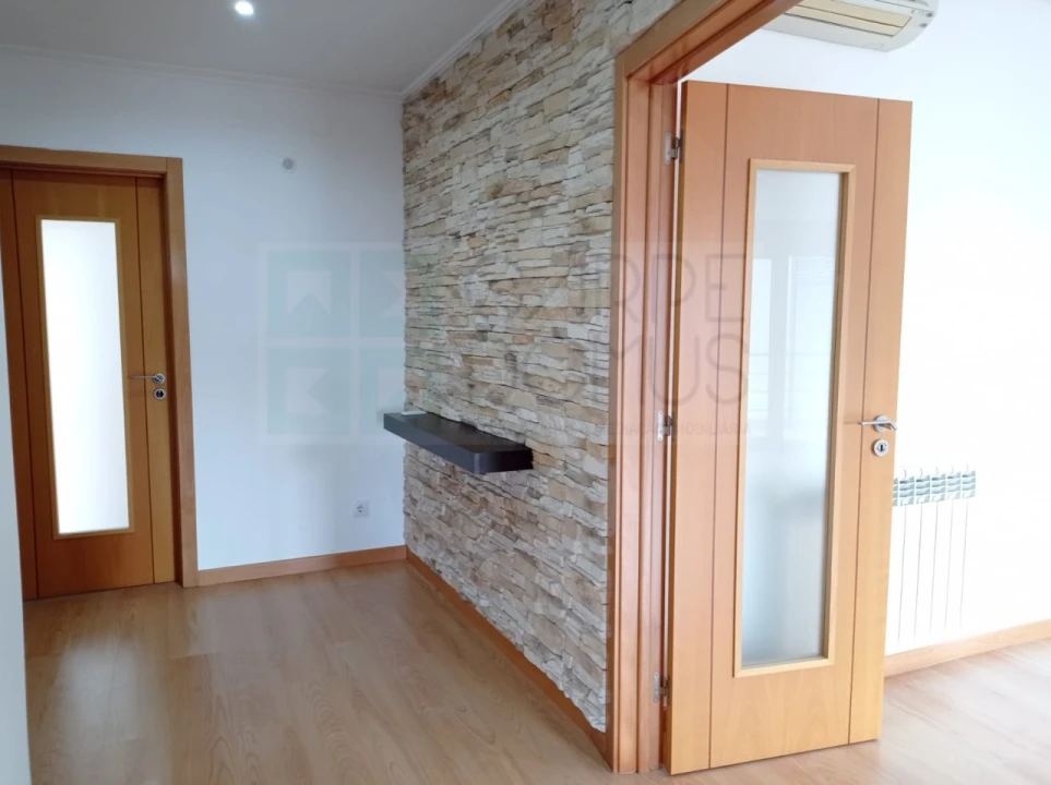 Apartamento T3 para Venda em Odivelas Foto 30