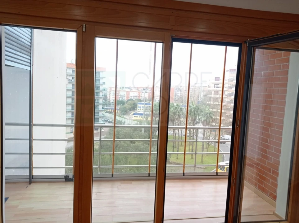 Apartamento T3 para Venda em Odivelas Foto 10