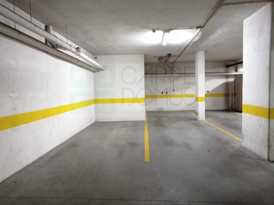 Apartamento T3 para Venda em Odivelas Foto 36