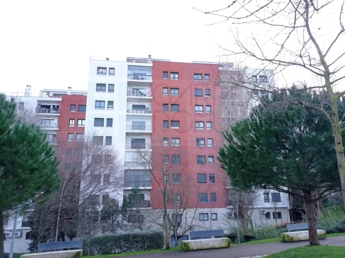 Apartamento T3 para Venda em Odivelas Foto 31