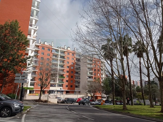 Apartamento T3 para Venda em Odivelas Foto 33