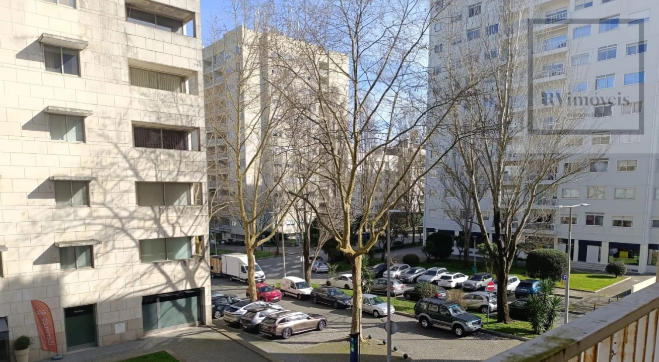 Apartamento T4 para Venda em Aldoar, Foz do Douro e Nevogilde Foto 4