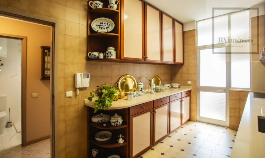 Apartamento T4 para Venda em Aldoar, Foz do Douro e Nevogilde Foto 27