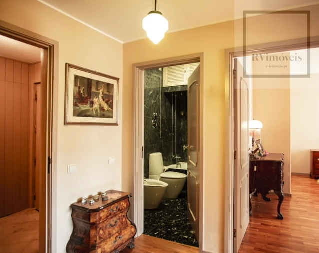 Apartamento T4 para Venda em Aldoar, Foz do Douro e Nevogilde Foto 35