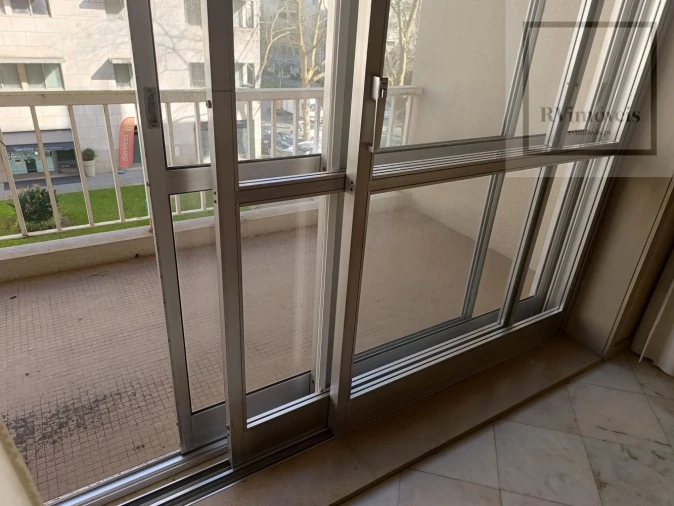 Apartamento T4 para Venda em Aldoar, Foz do Douro e Nevogilde Foto 8