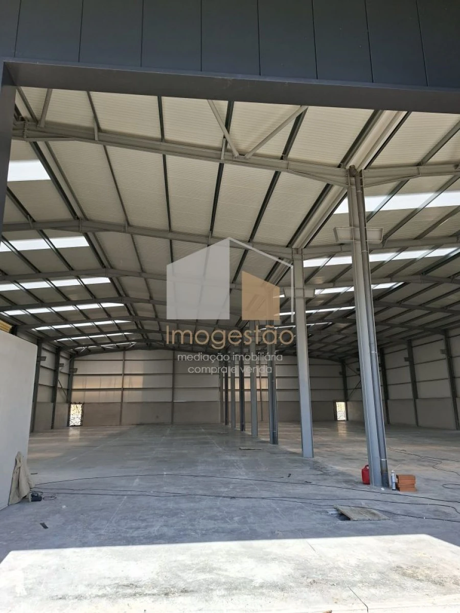 Loja para Venda em Sapardos Foto 7