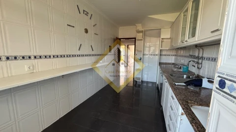 Apartamento T3 para Venda em Madalena